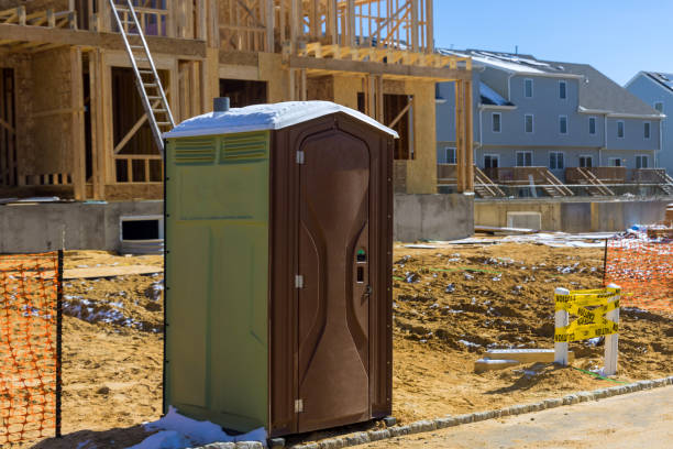 Portable Toilet Options We Offer in Talent, OR